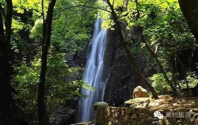 苹果型身材如何穿搭才能展现出曲线?有哪些平价推荐?-有问必答平台